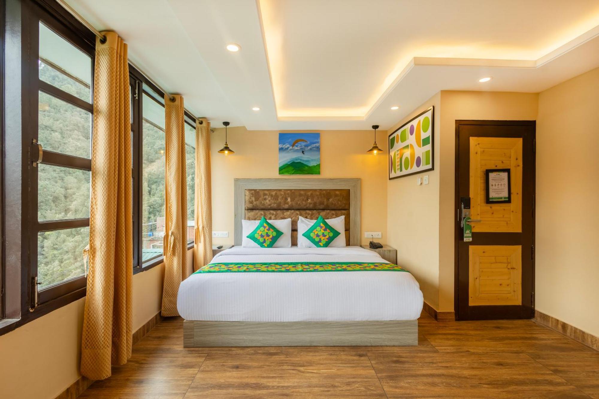 Treebo Lords Garden Glory With Valley View & Centralized Heating Shimla Exterior foto